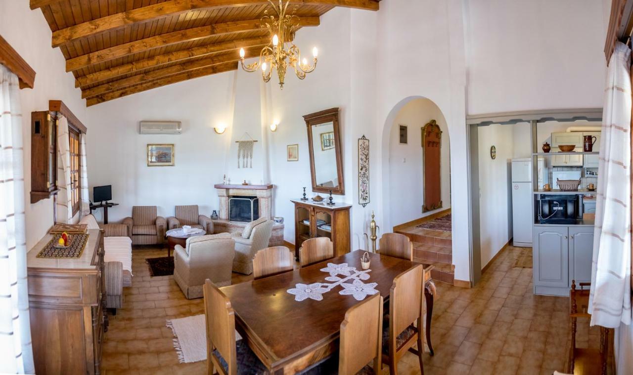 Villa Artjeta Кастросикия Экстерьер фото
