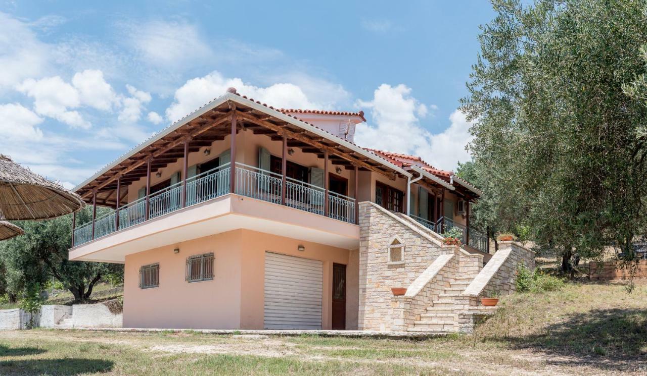 Villa Artjeta Кастросикия Экстерьер фото