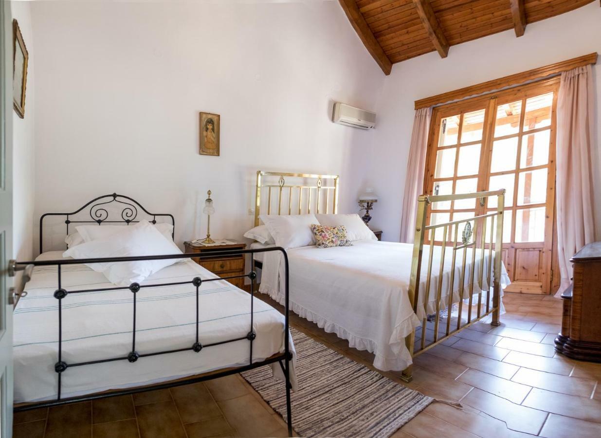 Villa Artjeta Кастросикия Экстерьер фото